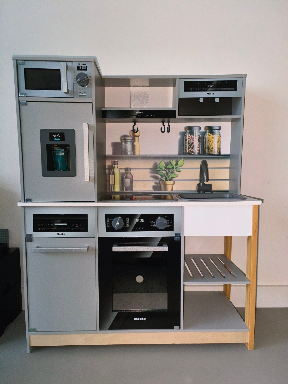 Speelgoed keukentje Miele met vele accessoires, Ophalen, Zo goed als nieuw, Hout, Speelkeuken
