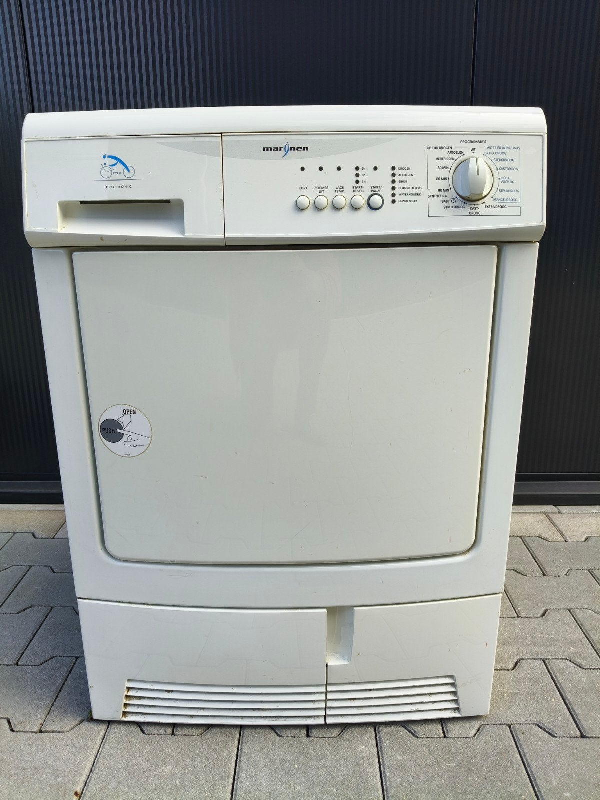 Marijnen condensdroger, 6 tot 8 kg, Ophalen, Condens, 85 tot 90 cm