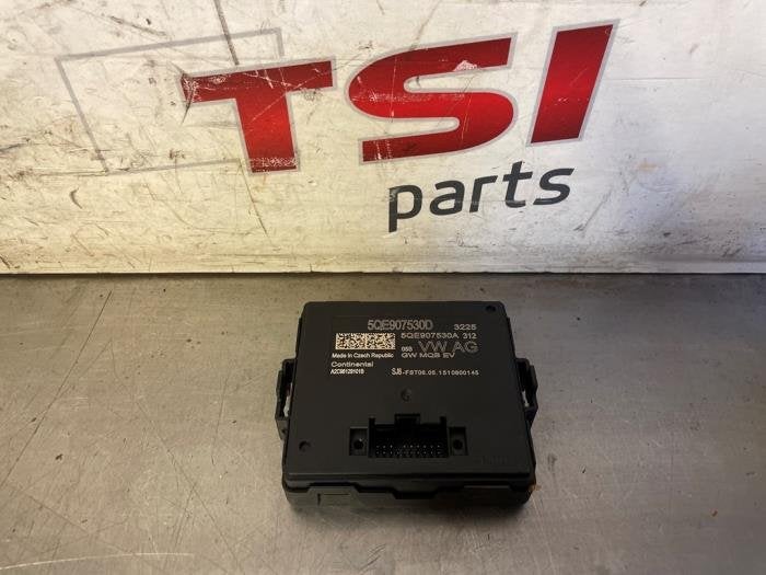 Gateway module van een Volkswagen Golf, Gebruikt, -, Volkswagen, -