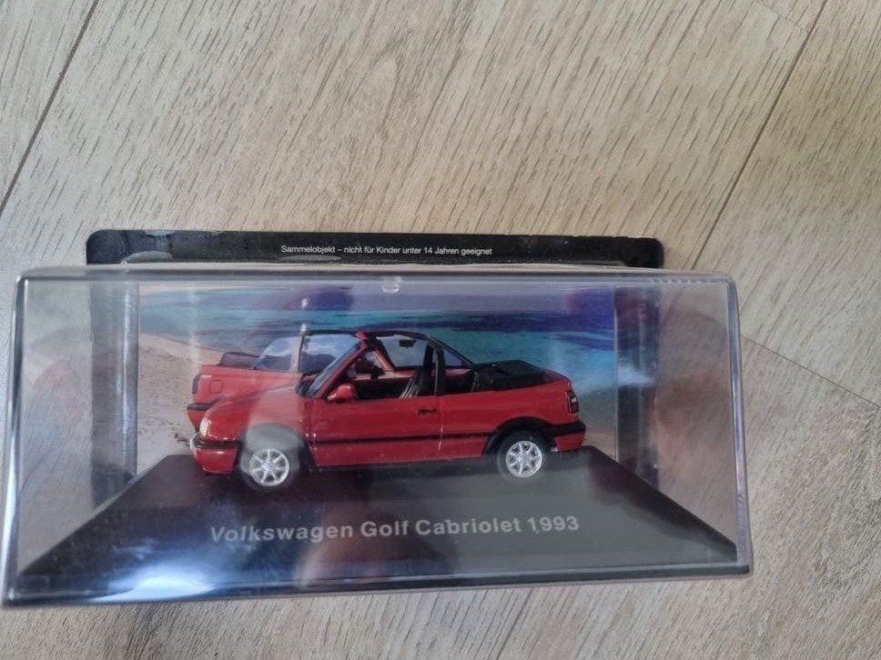 VW Golf Cabriolet 1993 miniatuur auto 1:43 rood, Ophalen of Verzenden, Nieuw, Auto