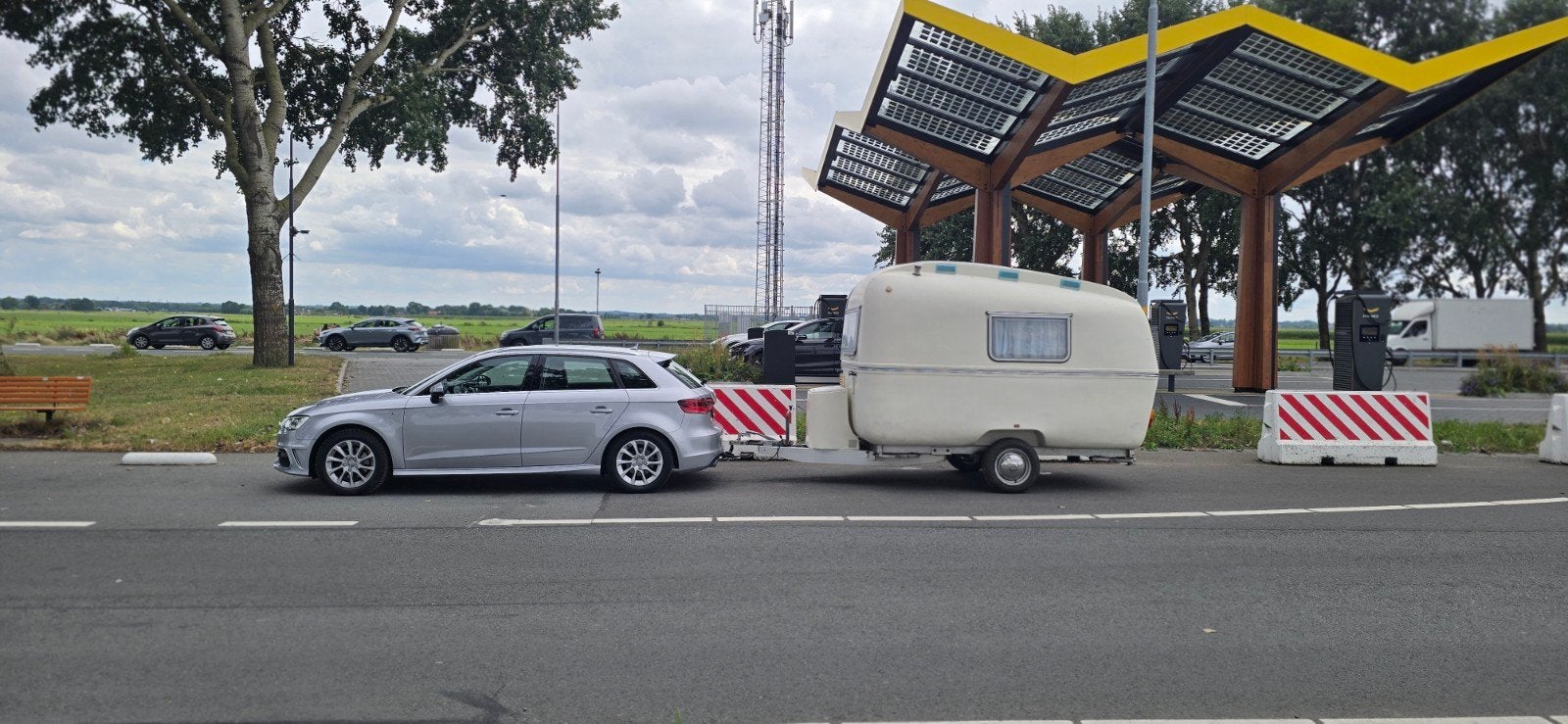 Caravan Biod Bambi DIY project, Tot en met 2, Particulier, 4 tot 5 meter, 500 - 750 kg
