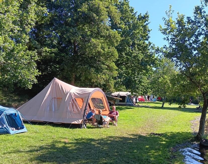 Redwood Maclura 390 tent, 4 tot 6 personen katoenen tent, Caravans en Kamperen, Tenten, Ophalen, Gebruikt, Tot en met 6