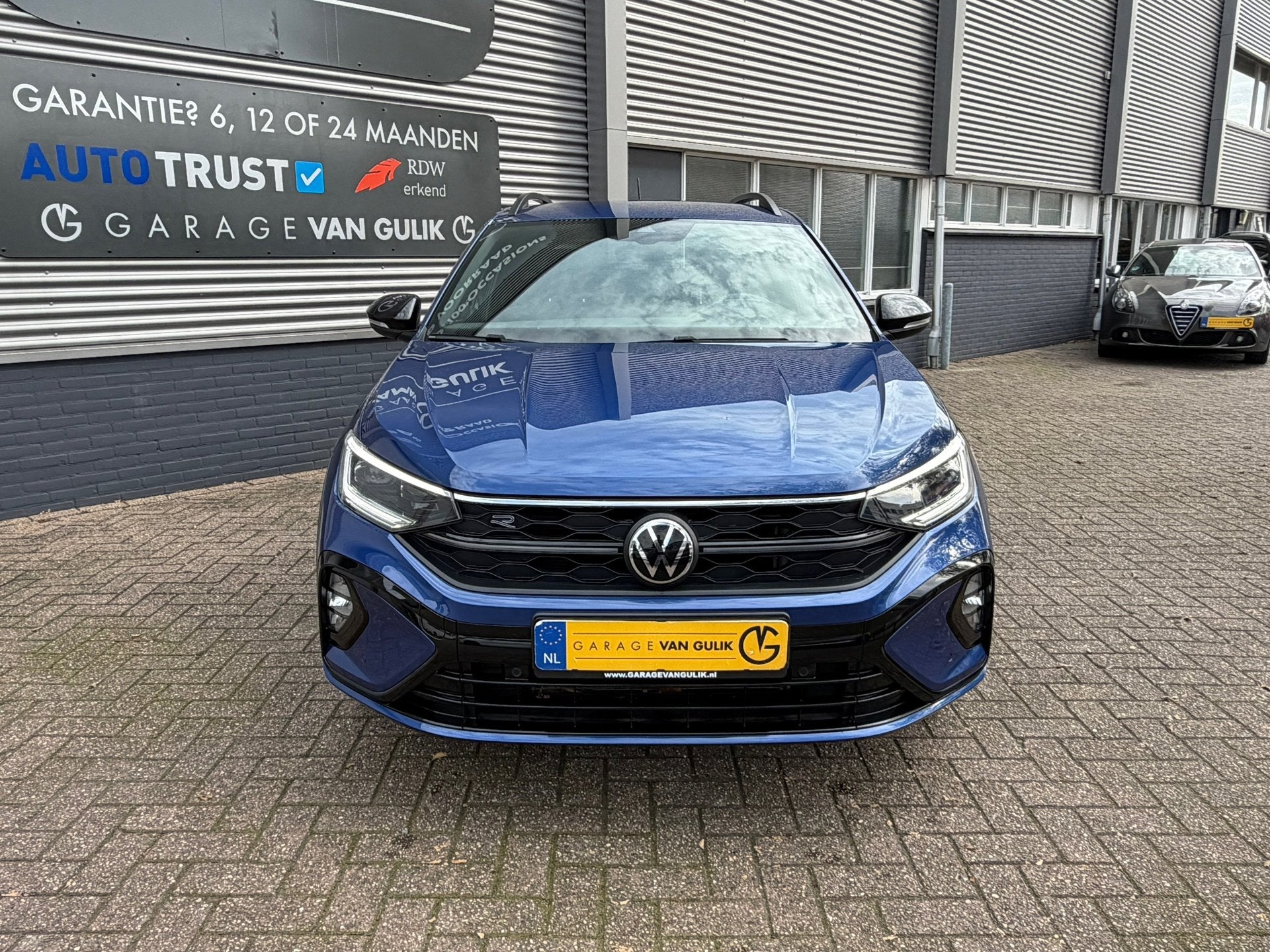 Volkswagen Taigo 1.5 TSI R-Line 150PK Automaat,Trekhaak,Navi, Auto's, Stof, 4 cilinders, 150 pk, Origineel Nederlands