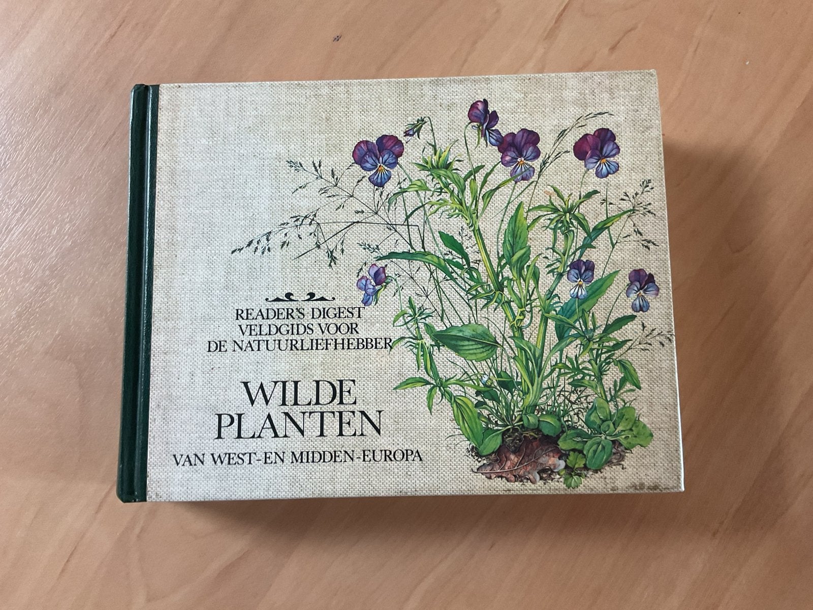 Reader’s Digest   Wilde planten van West - en Midden-Europa, Boeken, Ophalen of Verzenden, Zo goed als nieuw, Bloemen, Planten en Bomen