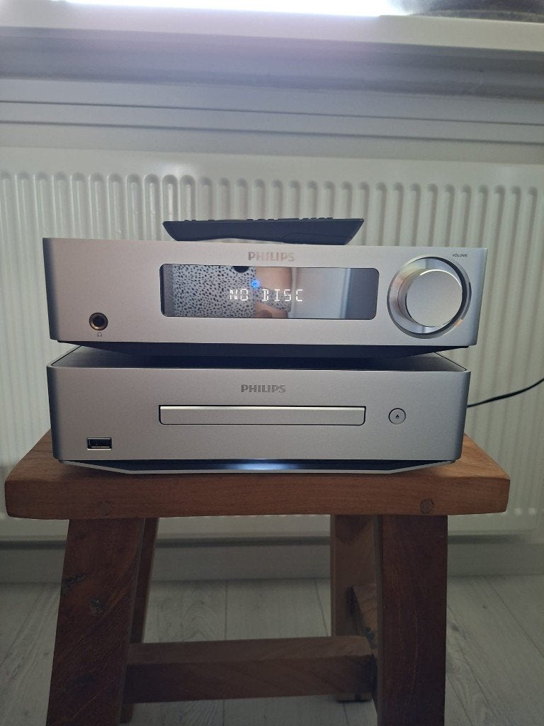 Philips micro hifi systeem met dockstation, Ophalen, Tuner of Radio, Zo goed als nieuw, Microset