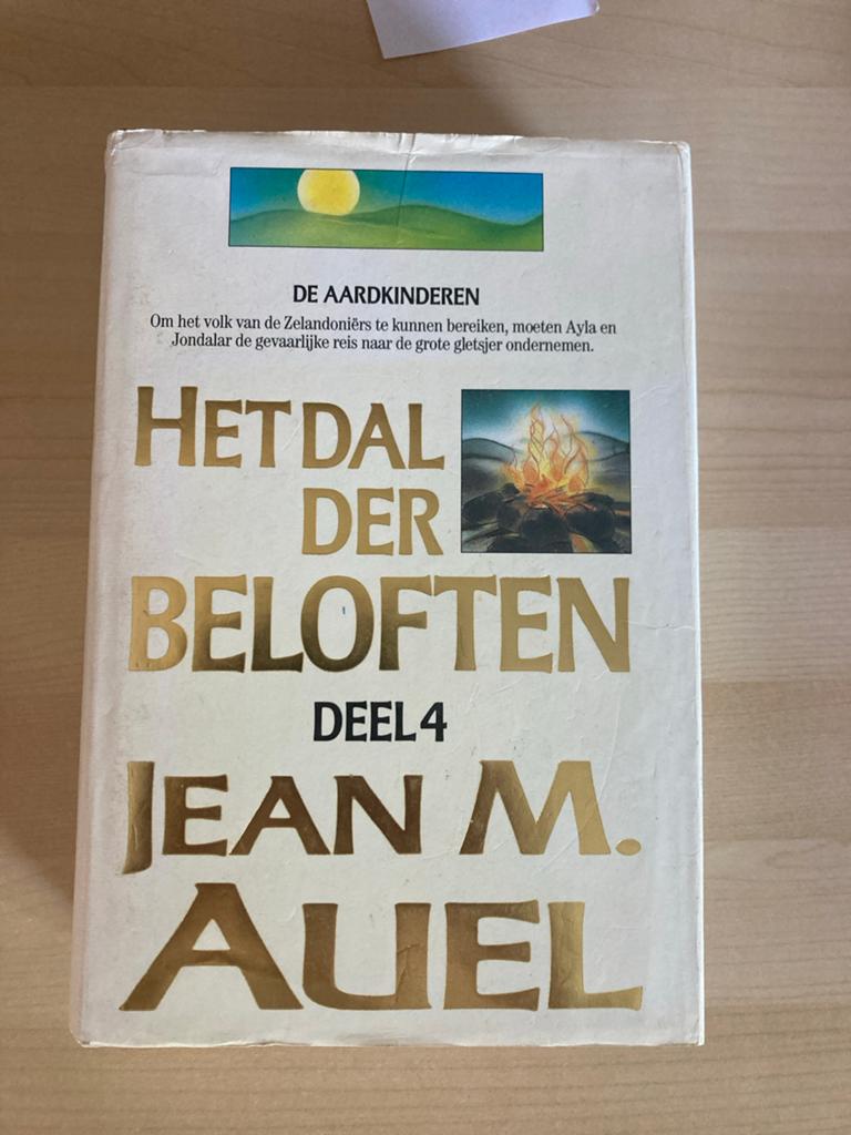 Auel - 4 dal der beloften, Boeken, Ophalen of Verzenden, Zo goed als nieuw, Auel