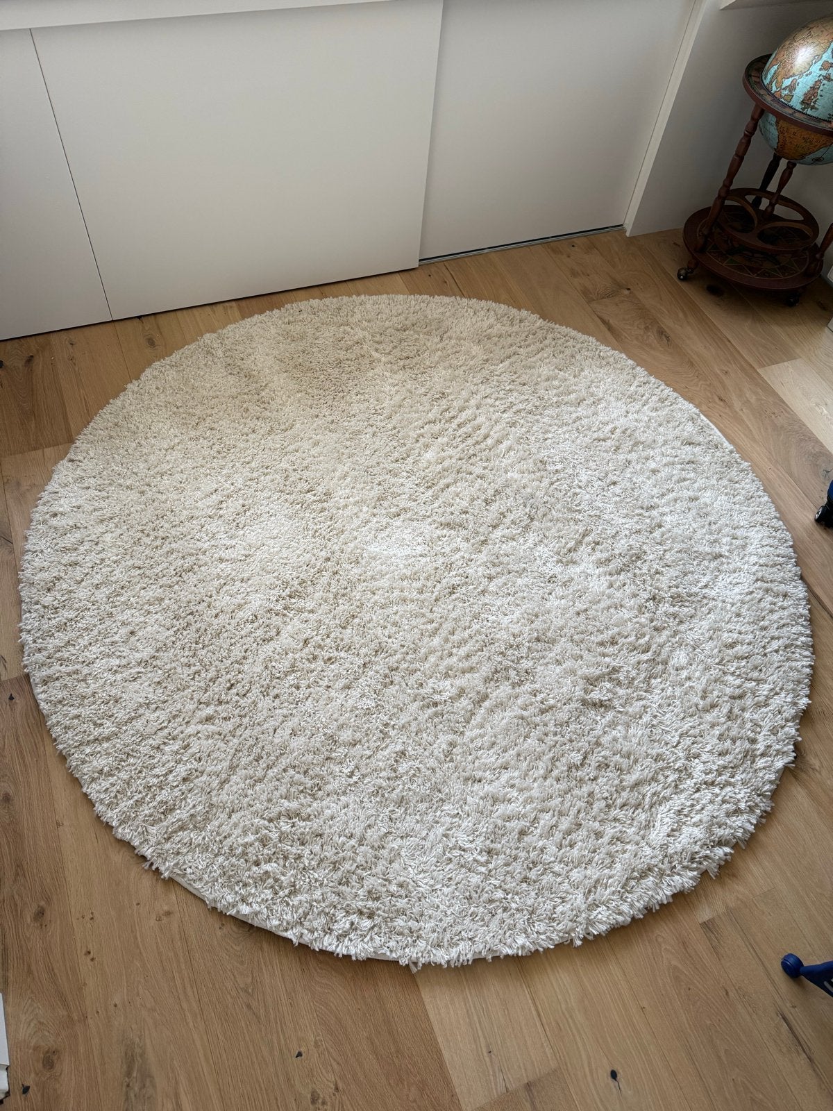 Rond wit hoogpolig vloerkleed - Diameter 200cm, Huis en Inrichting, Stoffering | Tapijten en Kleden, Gebruikt, Wit, Rond, Ophalen of Verzenden