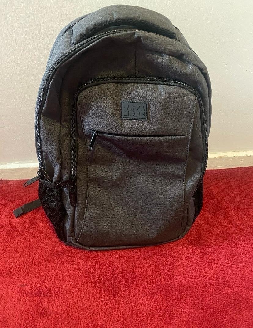 Stijlvolle grijze rugzak - Ideaal voor school of werk, 25 tot 40 cm, Nieuw, Waterdicht, Ophalen