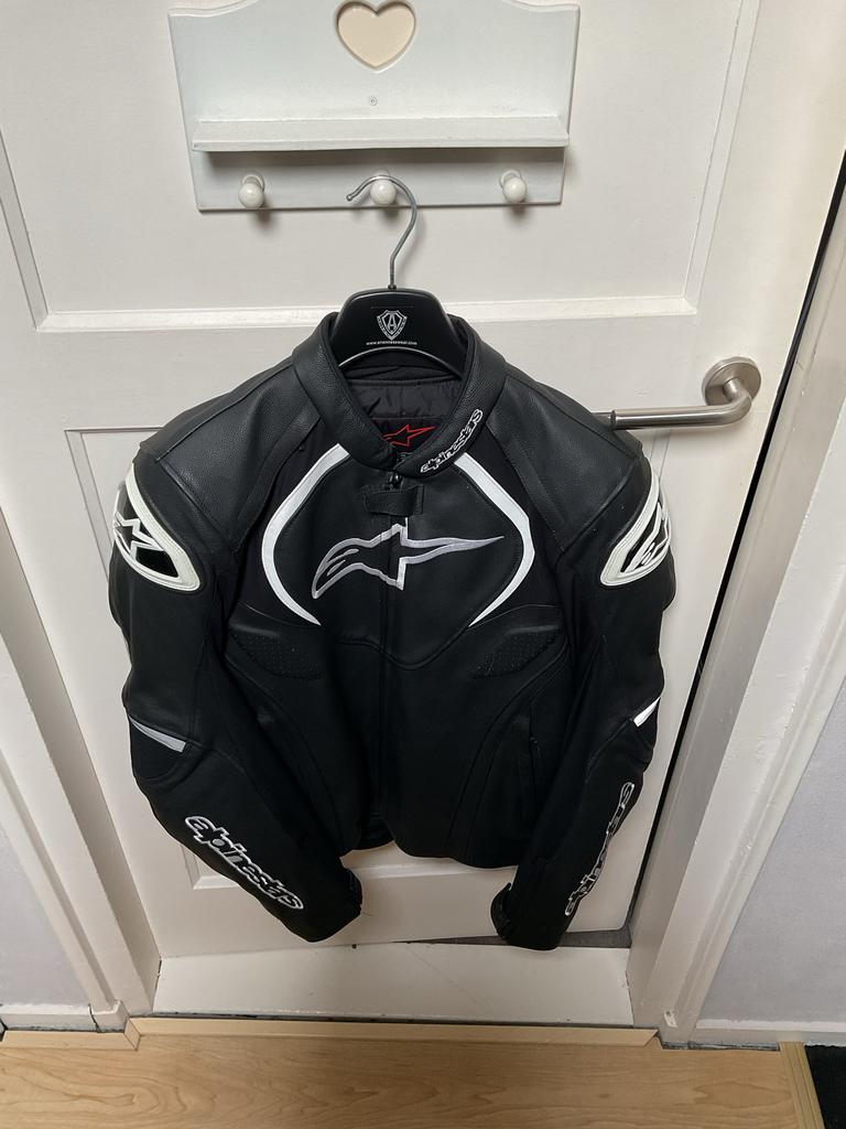 Alpinestars leren motorjas maat 54 zgan, Motoren, Kleding | Motorkleding, Ophalen of Verzenden, Tweedehands, Heren, Jas | leer