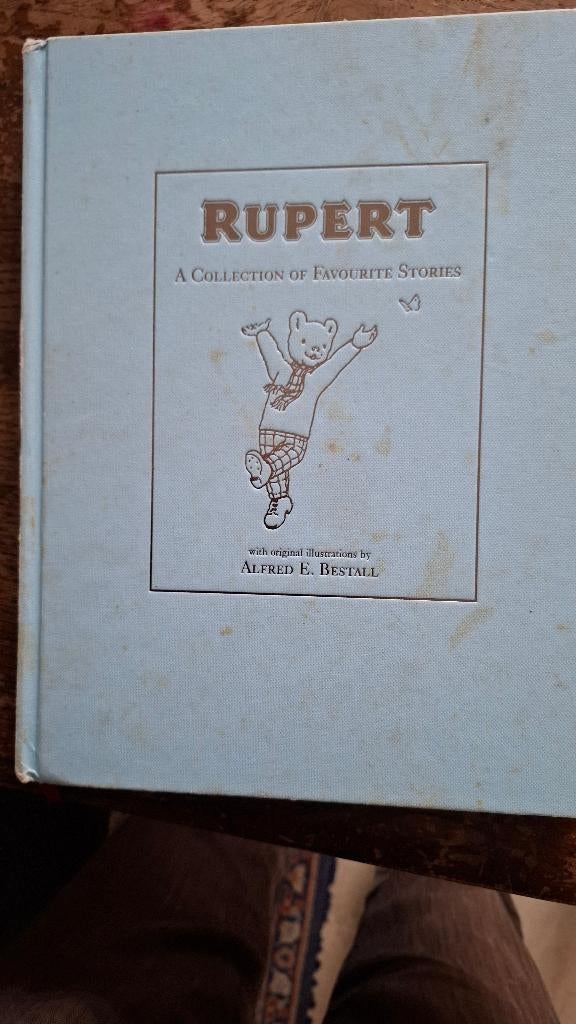 Rupert favourite stories Engels talig, Ophalen of Verzenden, Zo goed als nieuw, Fictie algemeen