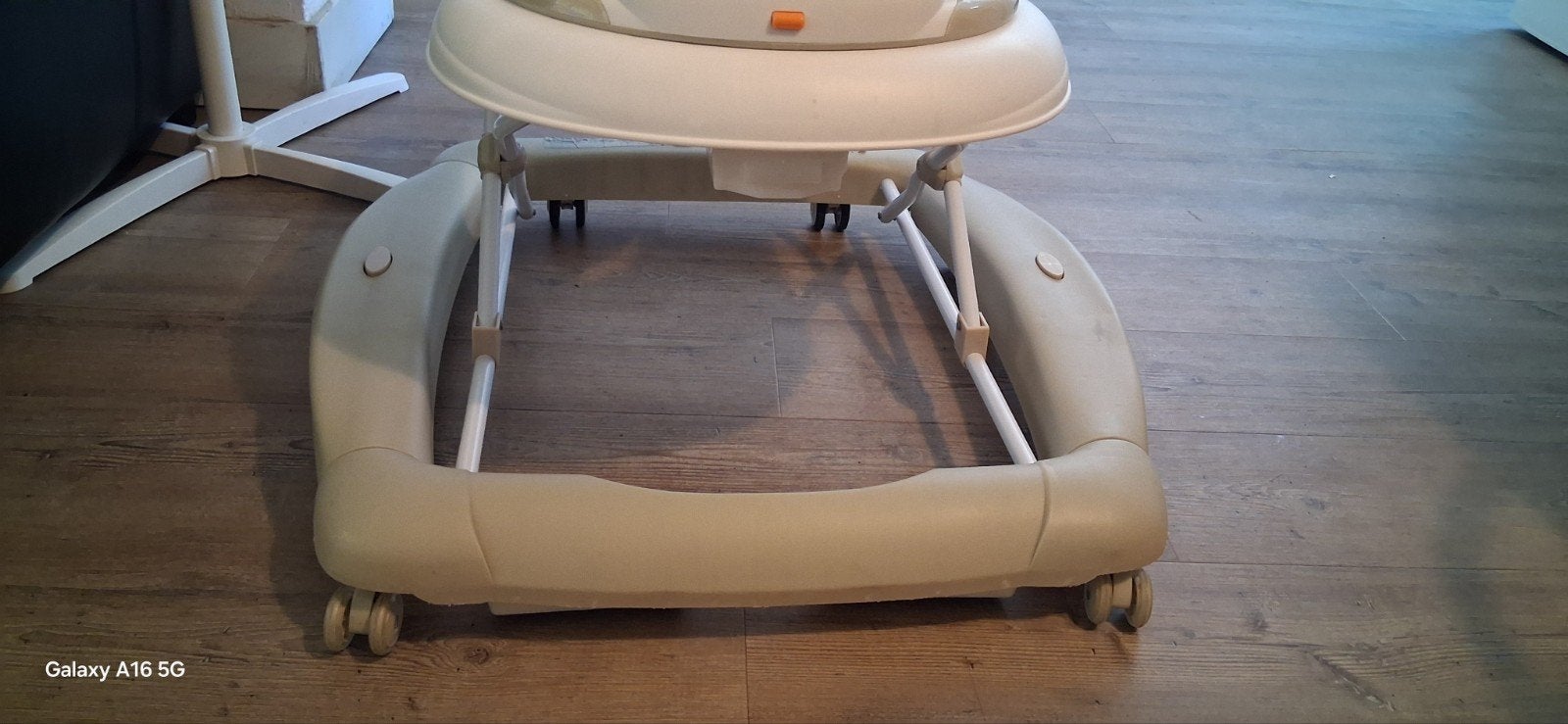 Babywalker met licht en geluid, Kinderen en Baby's, Ophalen of Verzenden, Gebruikt, Overige typen, Met licht