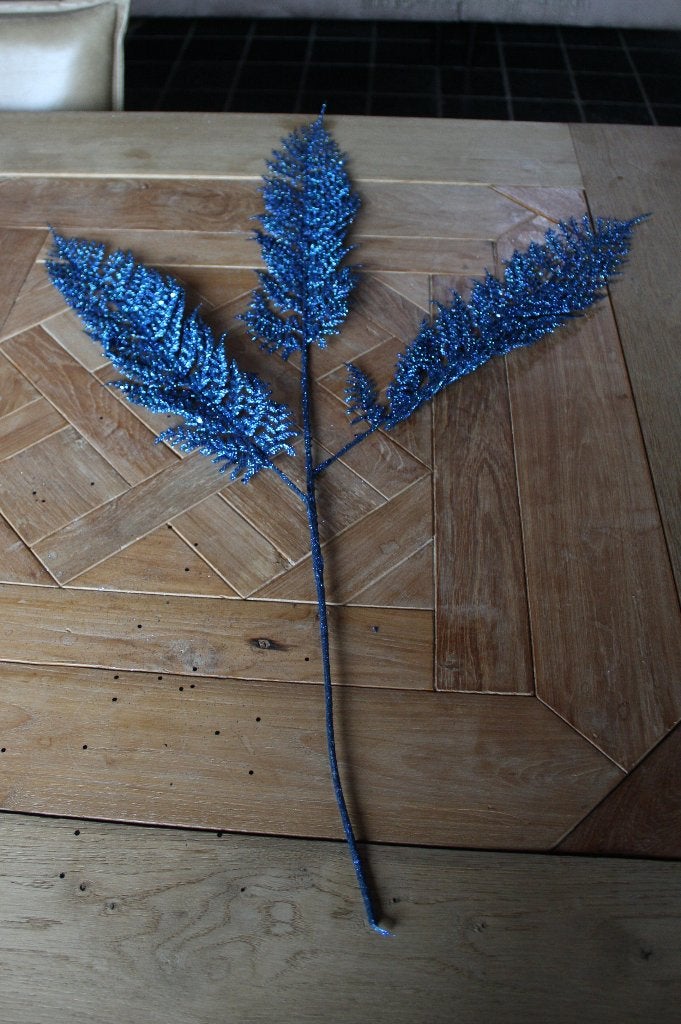 35 nieuwe kunsttakken blauw glitters pauwenveer kunstbloem, Binnen, Nieuw, Ophalen of Verzenden, Kunsttak
