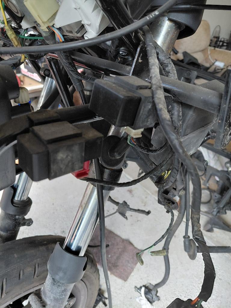 ST1100 motor onderdelen, Doe-het-zelf en Verbouw, Ophalen, Gebruikt, Benzinemotor