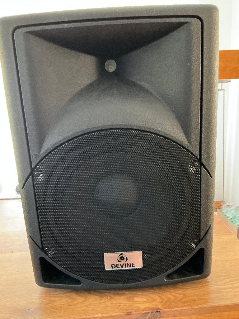 Active speaker Devine Artis 12 A, Ophalen, Gebruikt