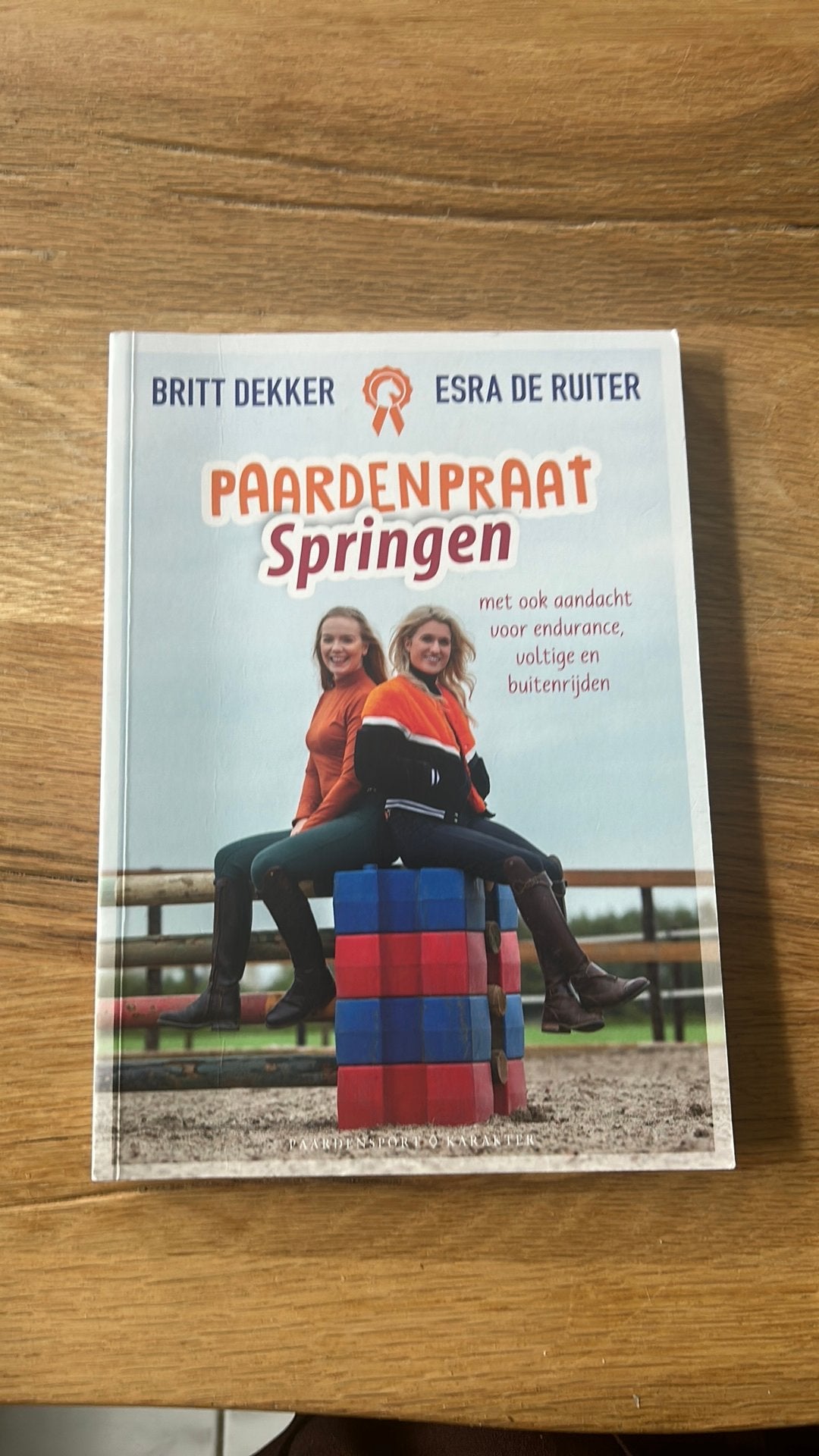 Britt Dekker - Springen, Non-fictie, Ophalen of Verzenden, Zo goed als nieuw, Britt Dekker; Esra de Ruiter