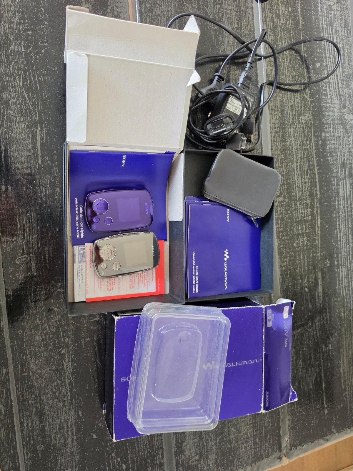 Sony Walkman NW-A1000 (2 stuks) - Defect, Ophalen of Verzenden