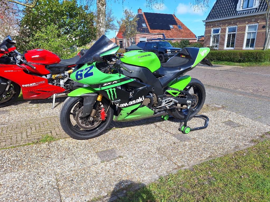 Kawasaki ninja zx10rr, Motoren, Sportuitlaat, 4 cilinders, Motorrijbewijs A, Super Sport