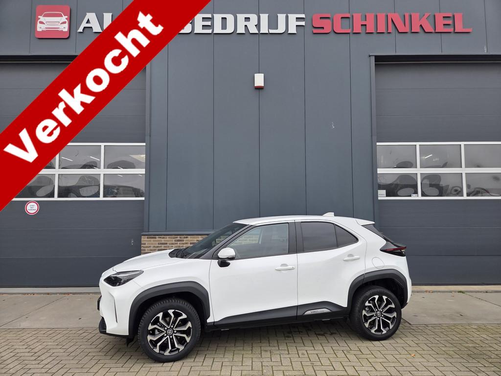 Toyota Yaris Cross 1.5 Hybrid Dynamic (bj 2024, automaat), Stof, Gebruikt, Wit, 1490 cc