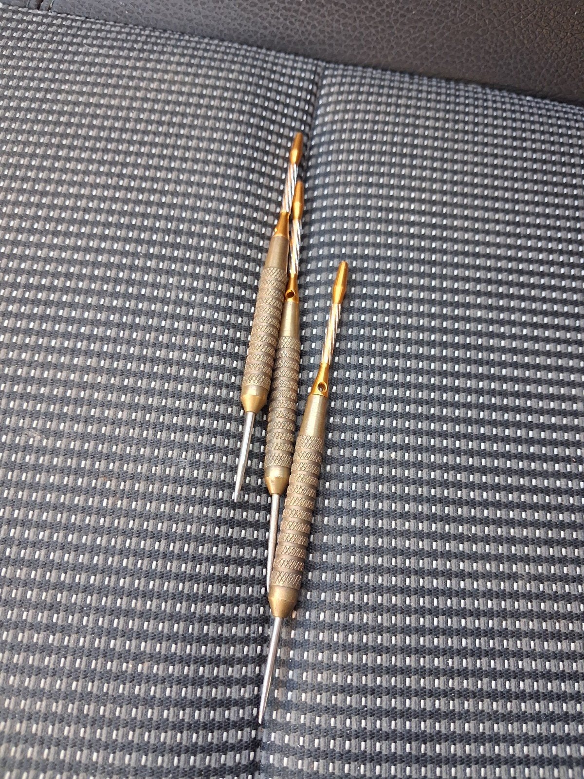 dartpijlen23gr, Ophalen, Zo goed als nieuw, Pijlen