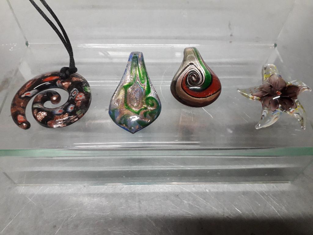 4 VINTAGE GLAZEN MURANO SIERADEN ( hangers ) in PERFECTE ST, Ophalen of Verzenden
