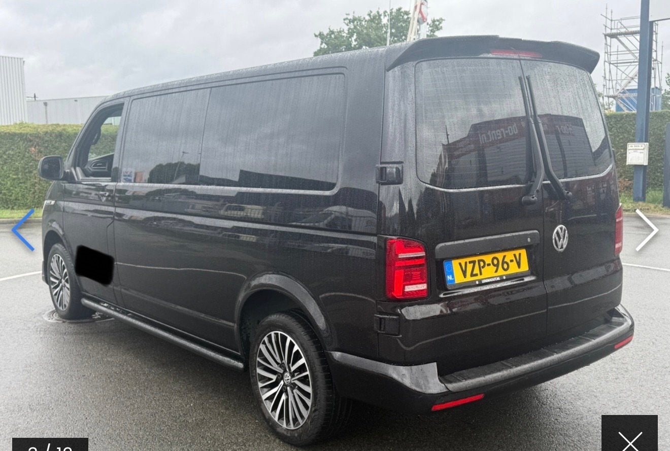 Volkswagen Transporter 2.0 TDI L2H1 28 Bulli Black Edition V, Auto's, Stof, Gebruikt, 4 cilinders, 150 pk