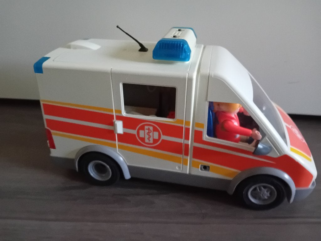 Playmobil ambulance, Ophalen of Verzenden, Zo goed als nieuw, Complete set