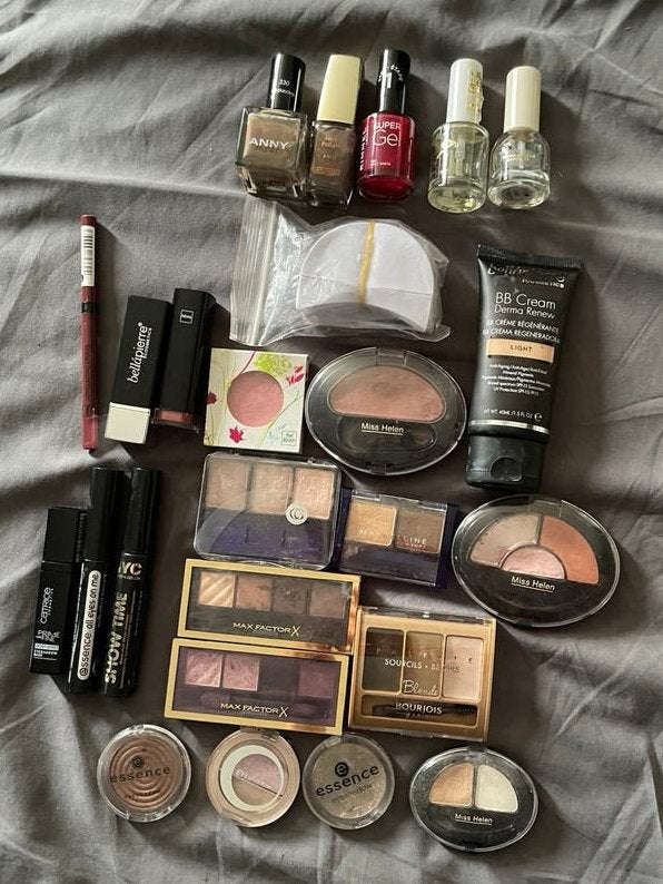 Make up (voor €25,00 gelijk verkocht), Sieraden, Tassen en Uiterlijk, Uiterlijk | Cosmetica en Make-up, Ophalen of Verzenden, Zo goed als nieuw