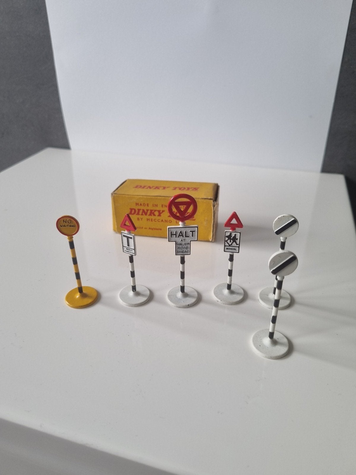 Dinky toys, Ophalen of Verzenden, Gebruikt, Auto, Dinky Toys