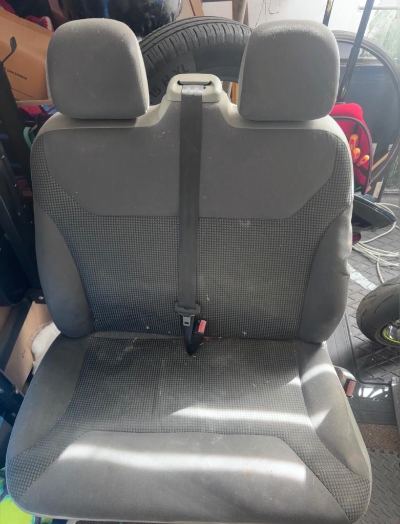 Opel vivaro 2 persoons voorstoel rechts, Ophalen of Verzenden, Gebruikt, Opel