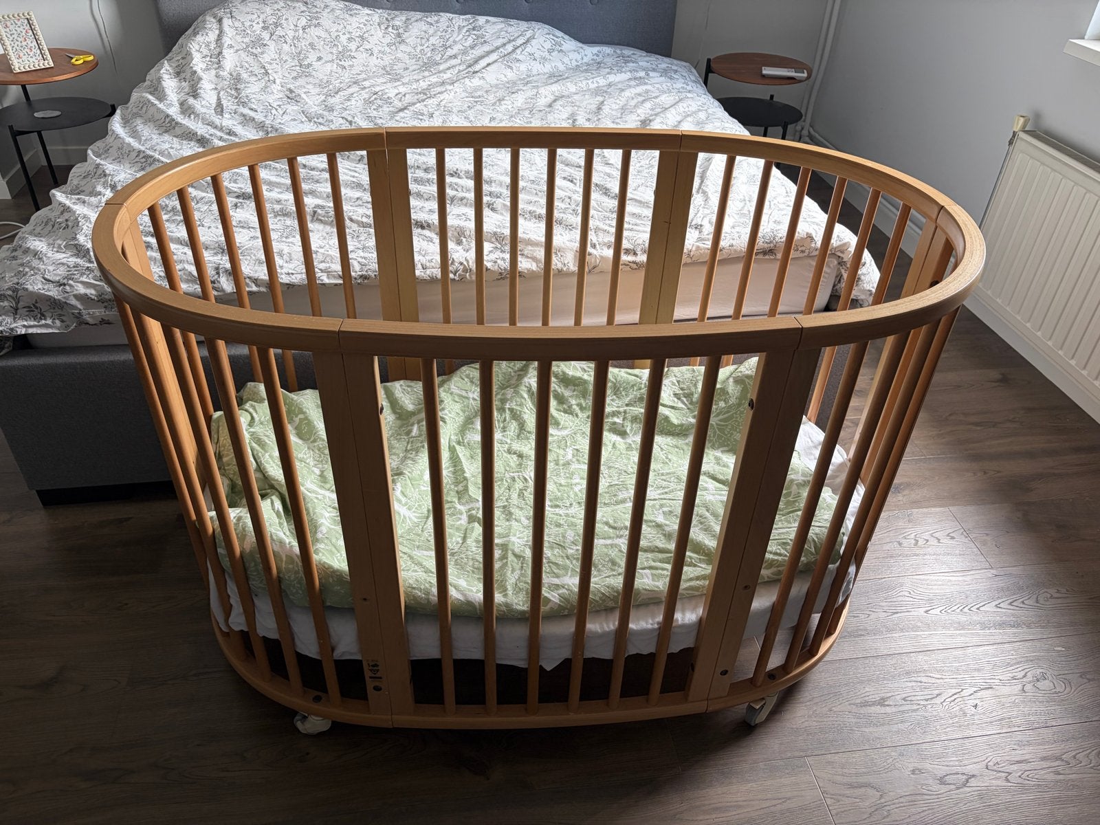 Stokke Sleepi Mini Wieg met uitbreiding junior& accessoires, Ophalen, Gebruikt, Wieg