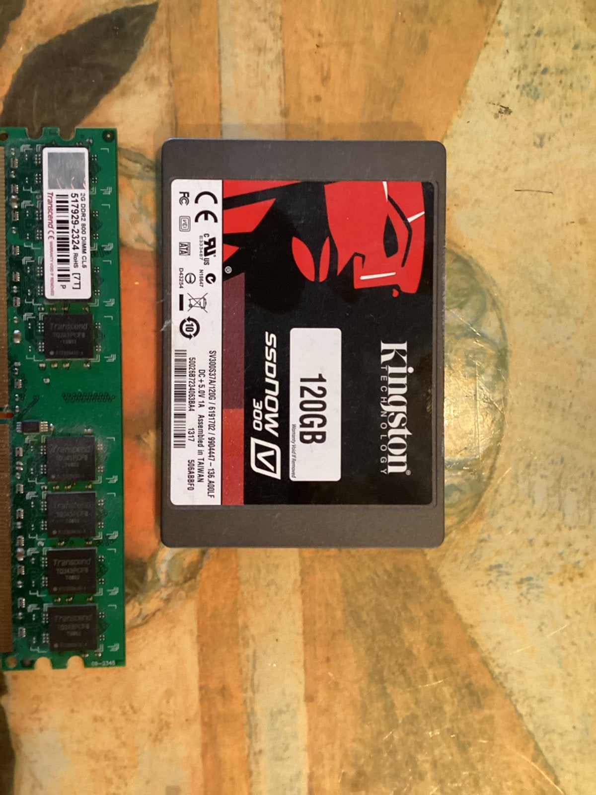 Ssd 120 gb Kingston, Ophalen of Verzenden, Gebruikt, Laptop