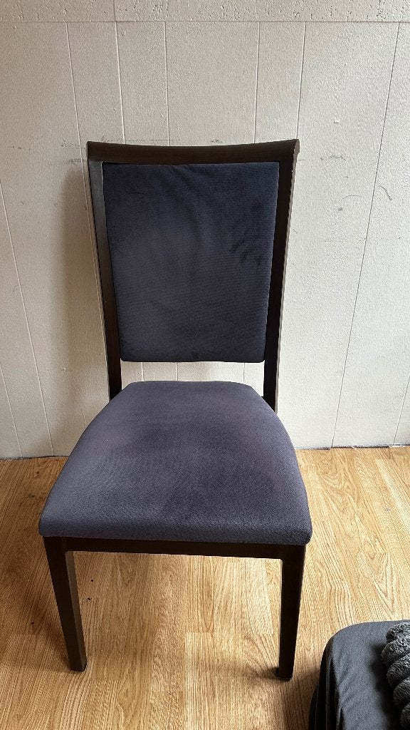 Table and chair, Ophalen, Gebruikt, 50 tot 100 cm, Vierkant