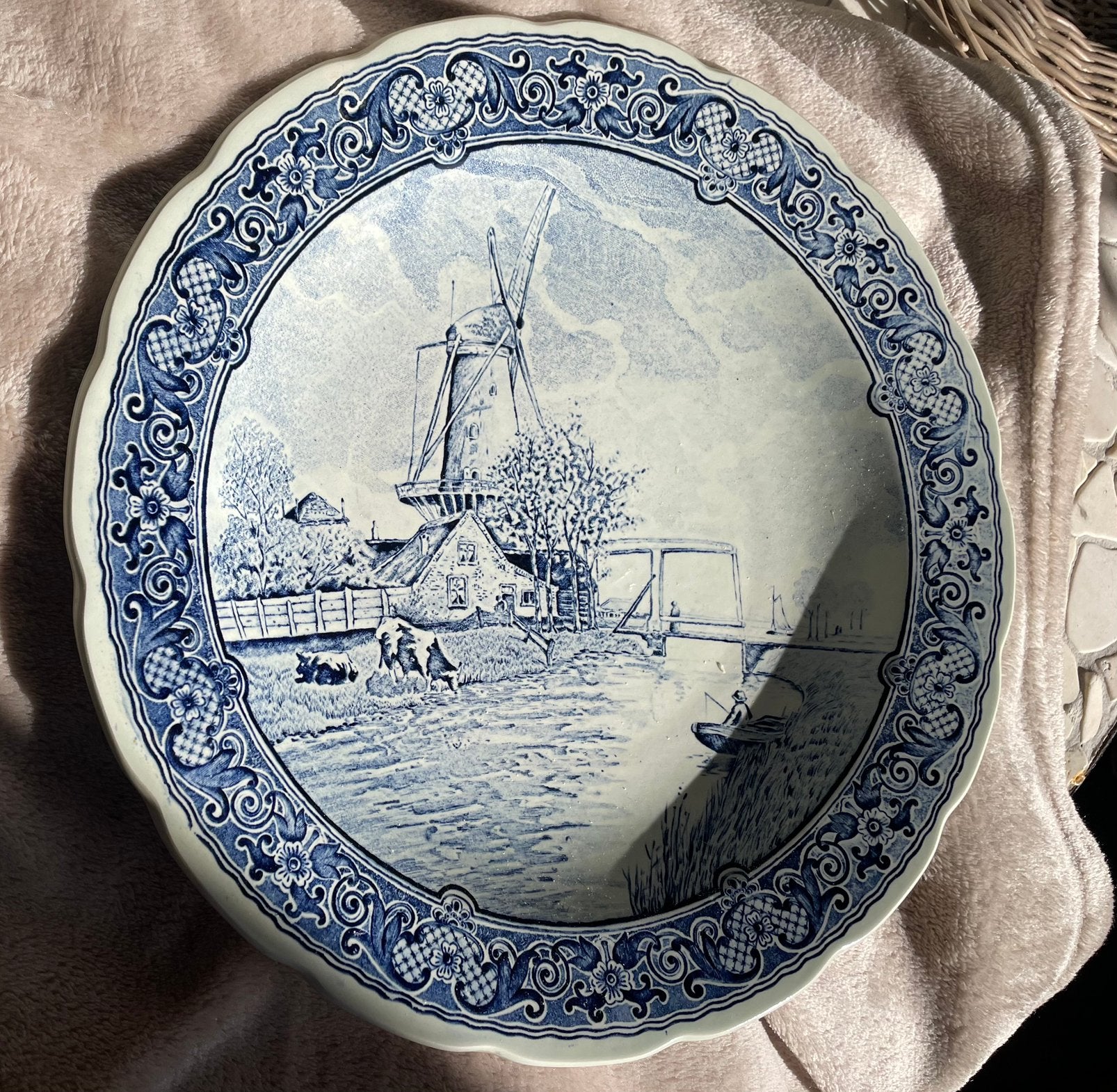 Delfts blauw wandbord, Ophalen