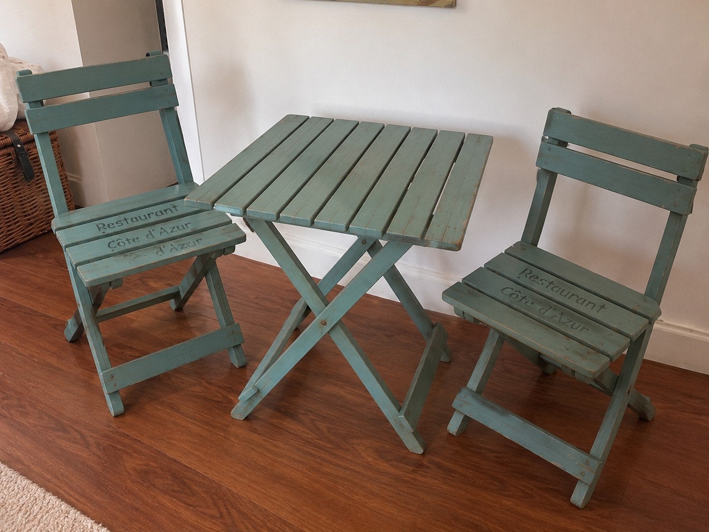 Vintage Côte d’Azur balkonset – tafel + 2 klapstoelen, Ophalen, Gebruikt, Hout, Inklapbaar
