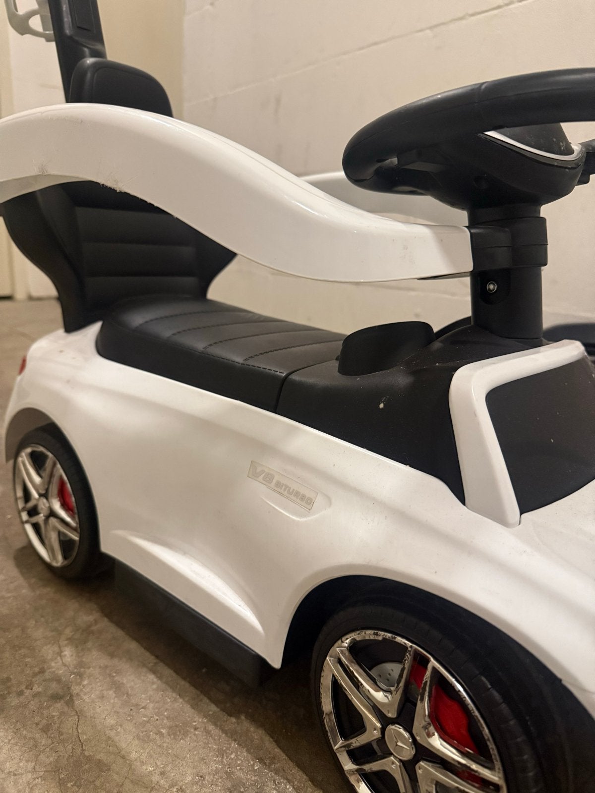 Witte Mercedes-Benz loopauto met duwstang, Ophalen, Gebruikt, Loopvoertuig