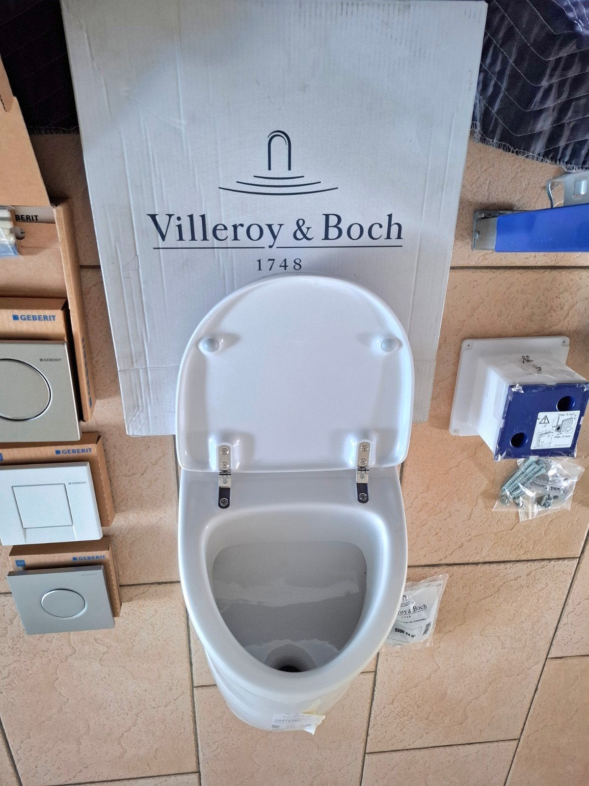 Urinoir complete set met Urinoir met deksel NIEUW!!, Ophalen, Nieuw