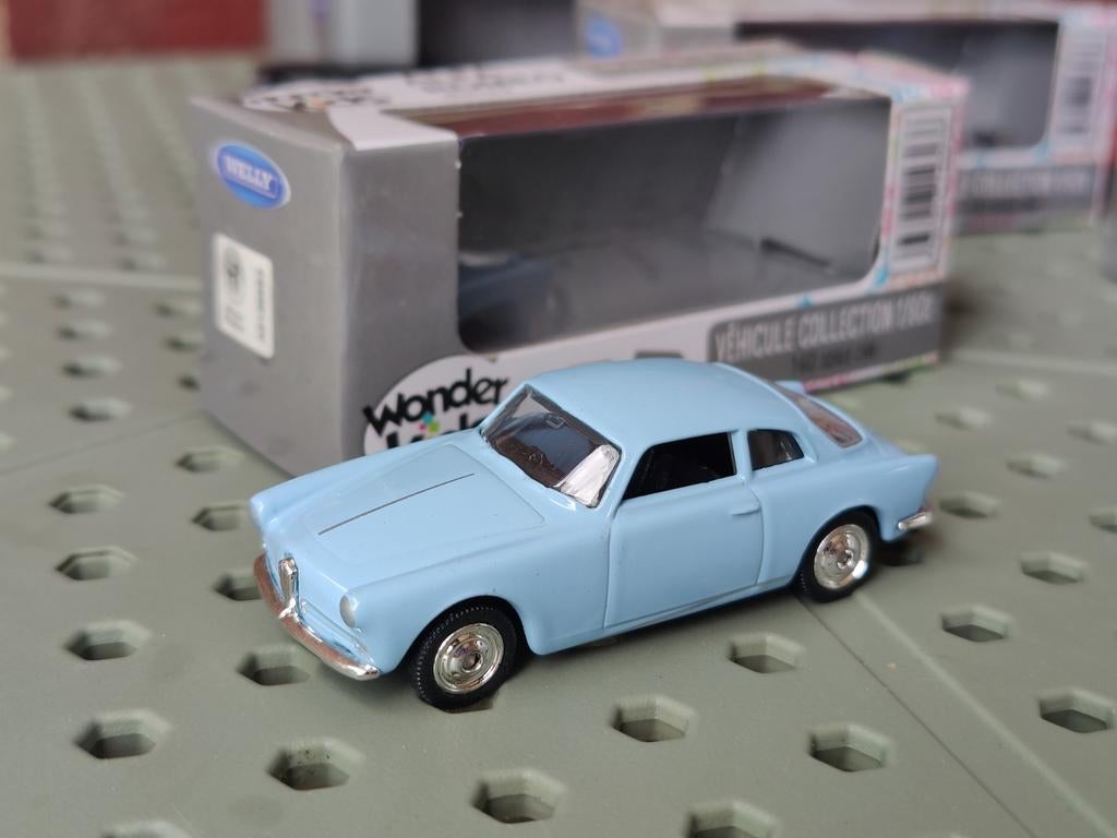 Welly Alfa Romeo Giulietta BLAUW, Ophalen of Verzenden, Auto