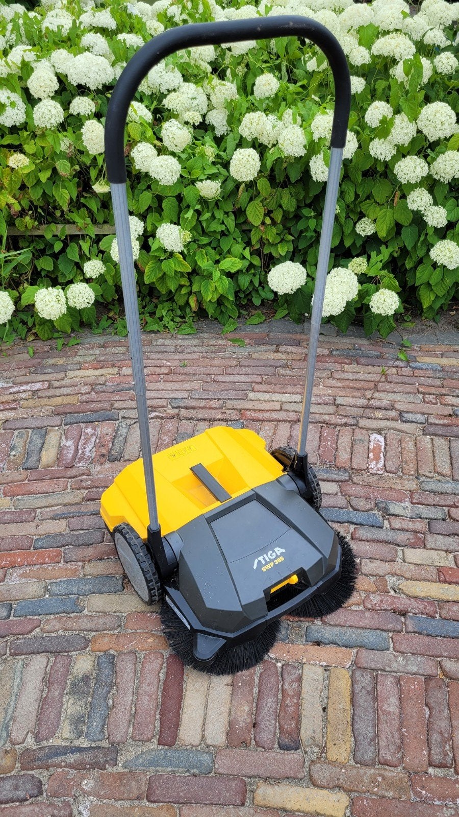 Stiga hand veegmachine., Ophalen of Verzenden, Zo goed als nieuw