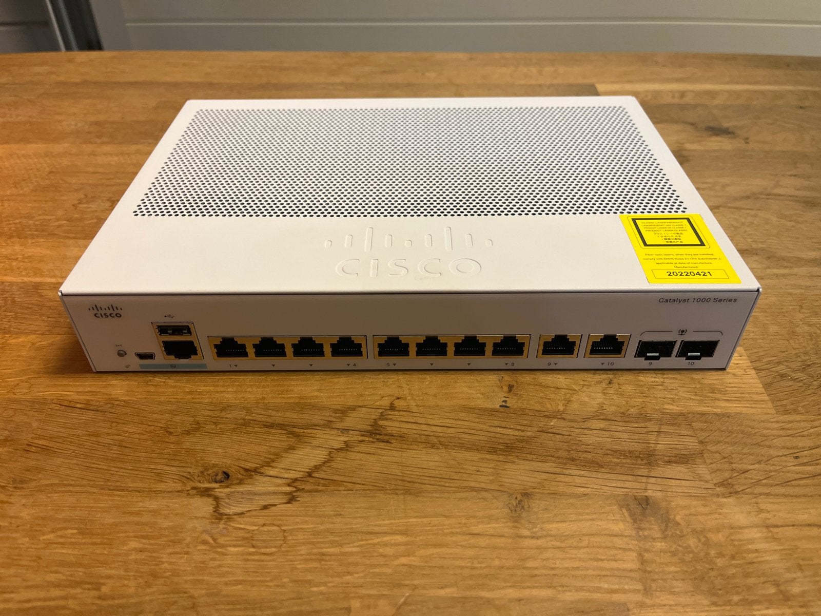 Cisco Catalyst 1000 Series C1000-8T-2G-L V01 Switch, Computers en Software, Ophalen, Zo goed als nieuw