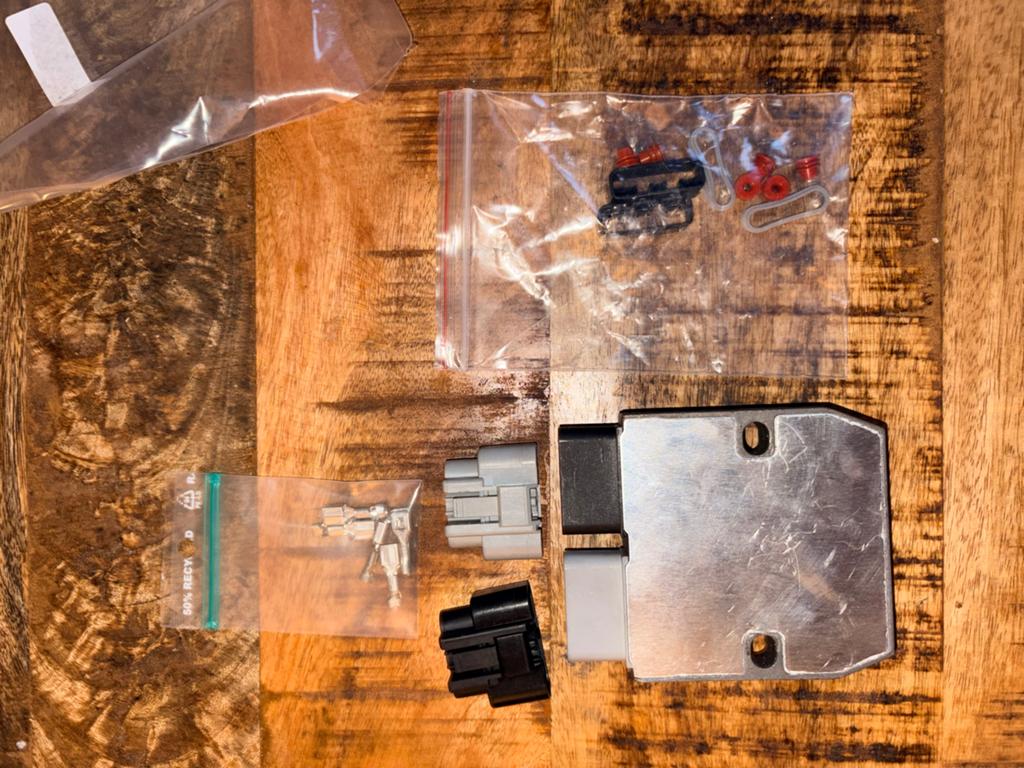 MOSFET FH020AA spanningsregelaar / gelijkrichter, Ophalen of Verzenden, Gebruikt