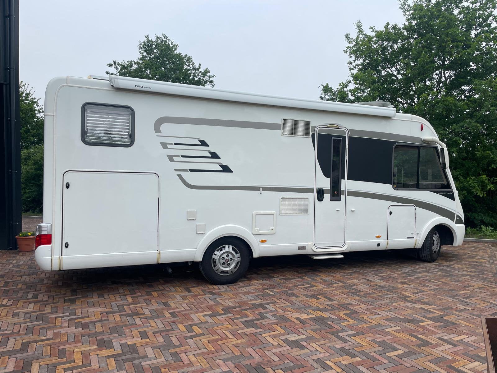 Caravans And Camping Hymer