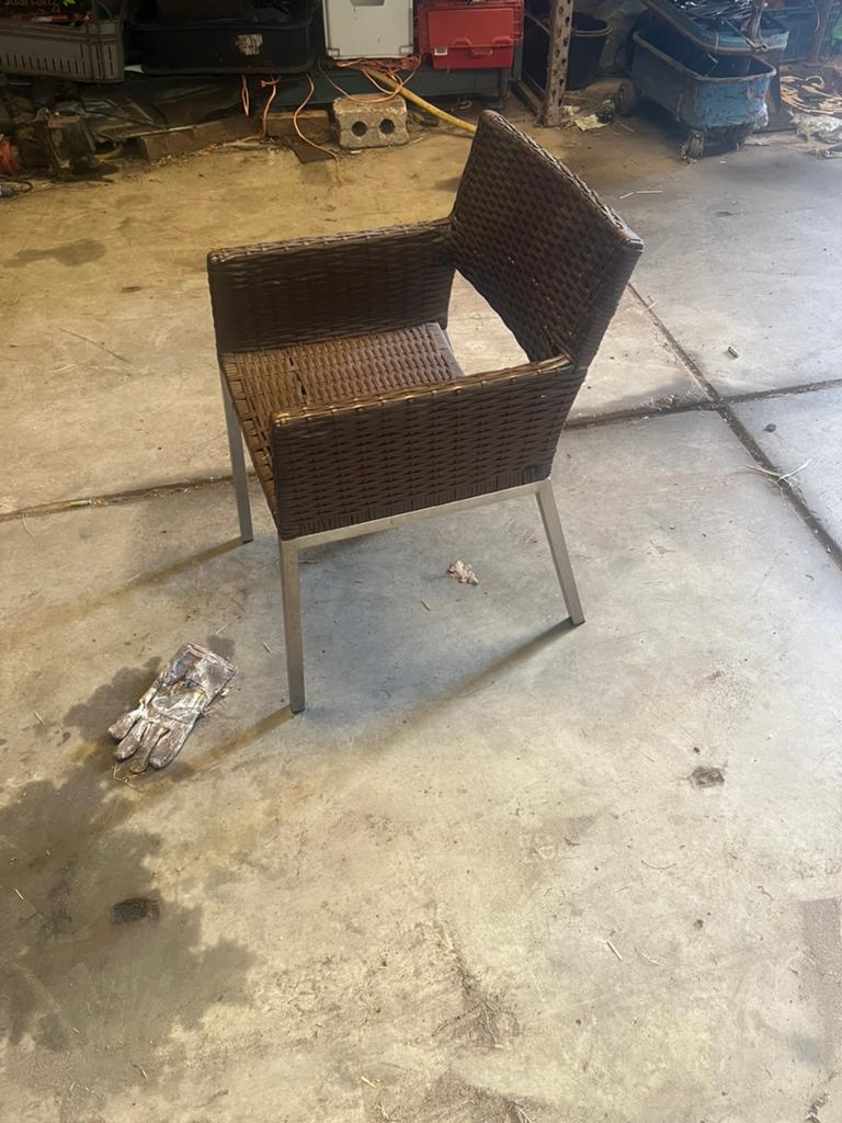 Nette tuinstoelen, Huis en Inrichting, Stoelen, Ophalen, Zo goed als nieuw, Eén