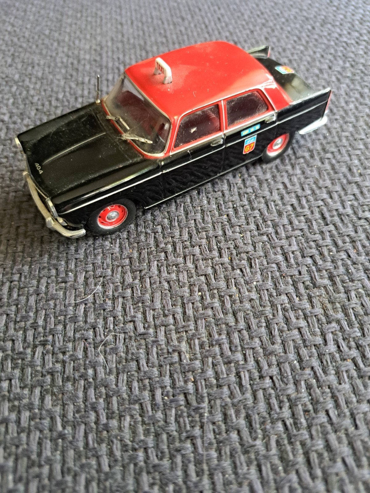 Altaya model peugeot 404 "taxi", Overige merken, Gebruikt, Auto, Spanje /china.