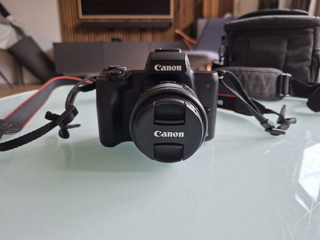 Canon EOS M50 Systeemcamera met lens (15-45mm) en tas, Ophalen, Canon, Zo goed als nieuw, 24 megapixels
