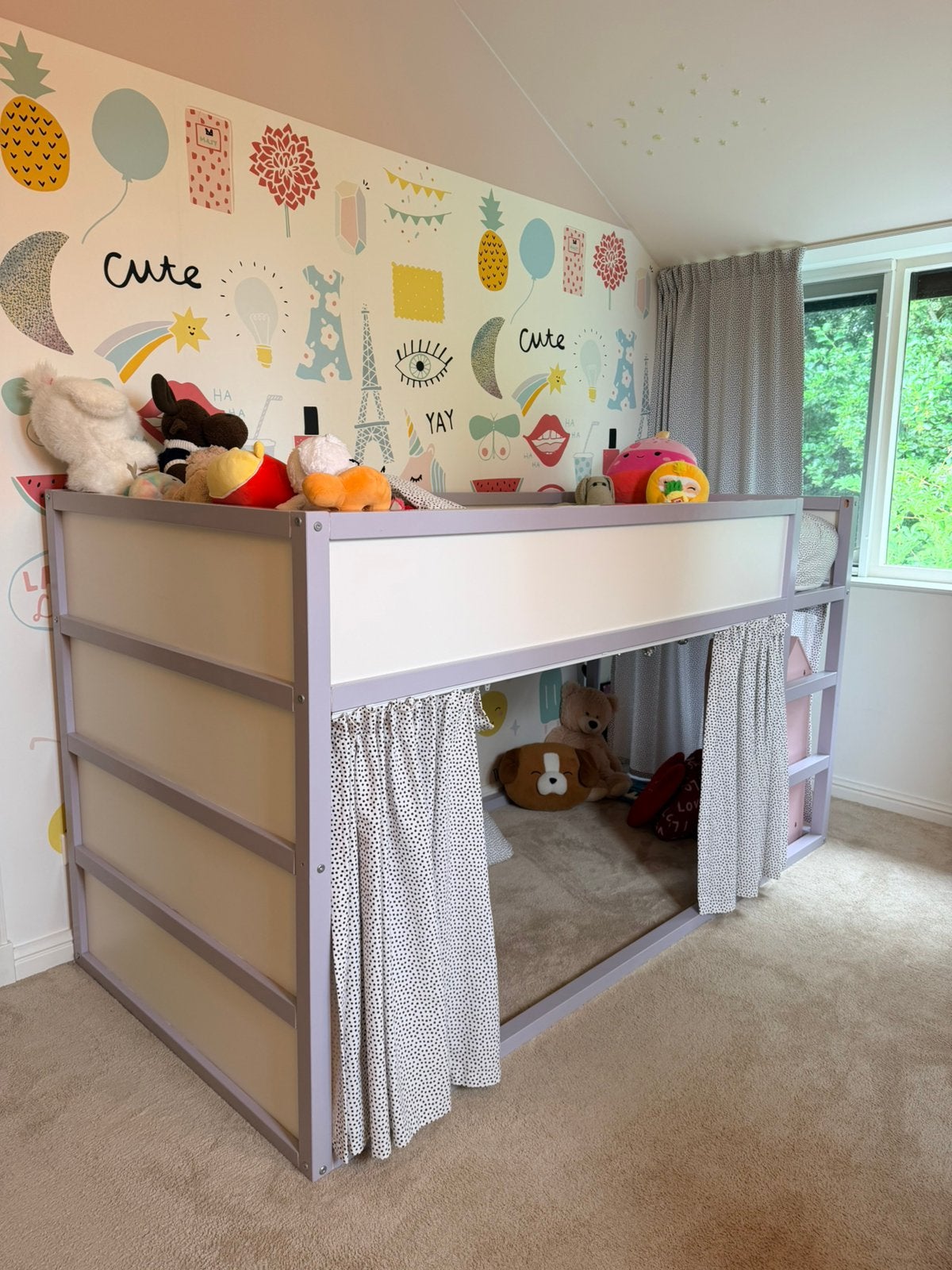 Keerbaar bed KURA ikea - lila/wit, Kinderen en Baby's, Kinderkamer | Stapelbedden en Hoogslapers, Ophalen, Gebruikt, Halfhoogslaper