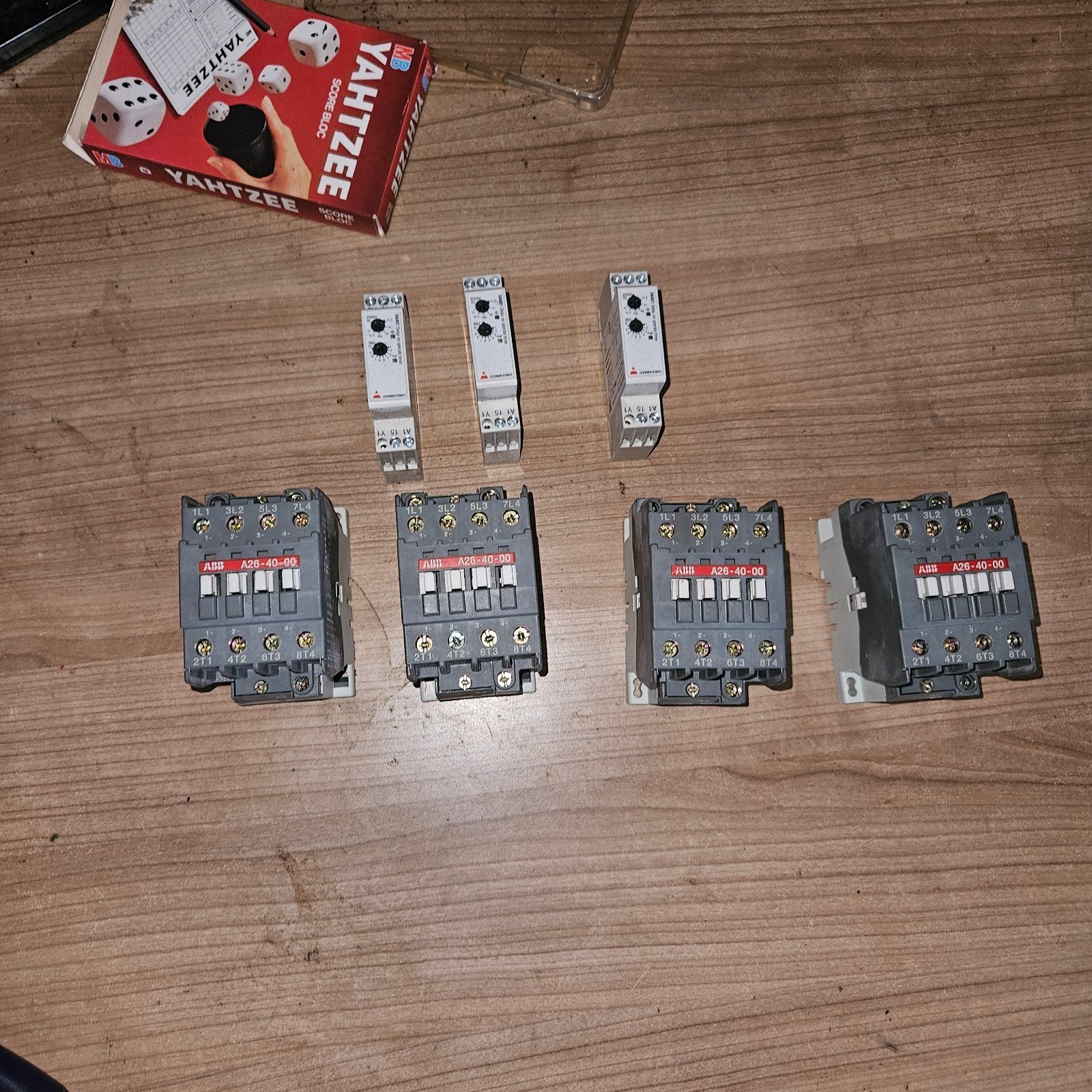 magneet schakelaar  timer schakenlaar, Ophalen of Verzenden, Gebruikt, ABB, Relais