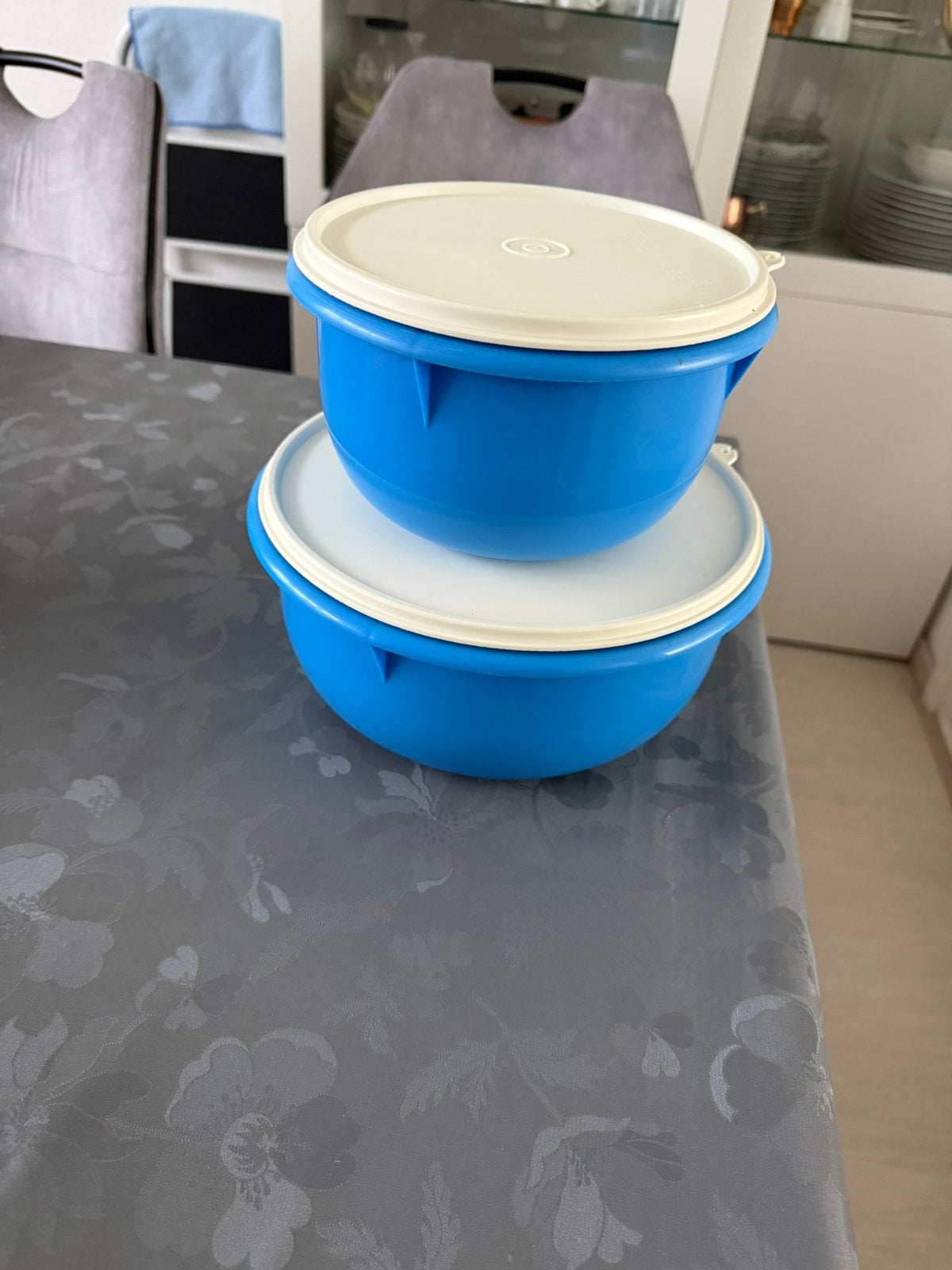 2 tupperware kommetjes met deksel, Ophalen of Verzenden, Zo goed als nieuw, Bak of Kom