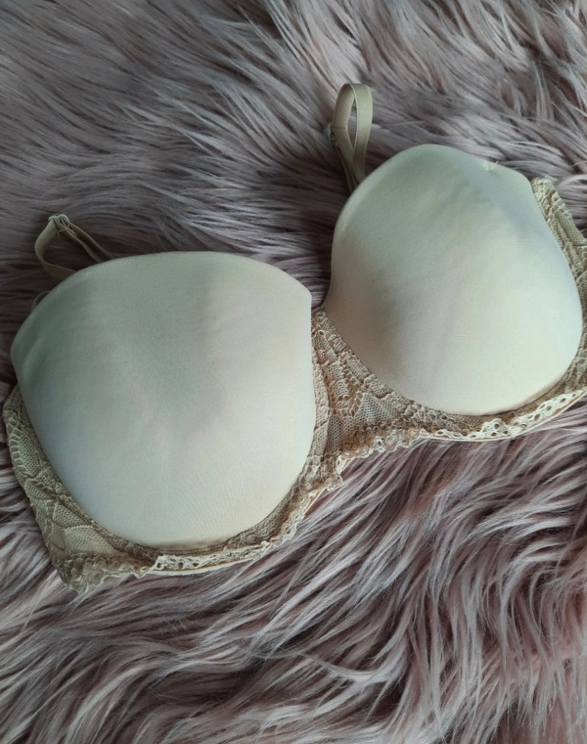 Primark BH - Beige met kant - Maat 75D, Kleding | Dames, Ophalen of Verzenden, Beige, BH
