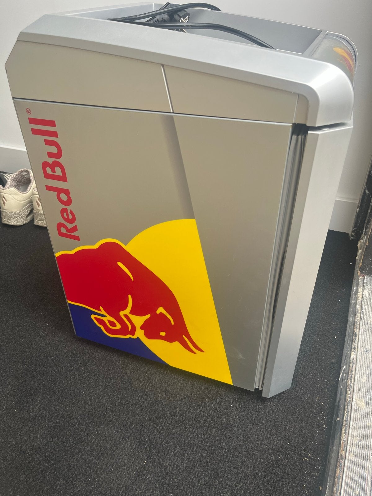 Red Bull mini koelkast - perfect voor drankjes, Ophalen, Minder dan 75 liter, Zonder vriesvak, Gebruikt