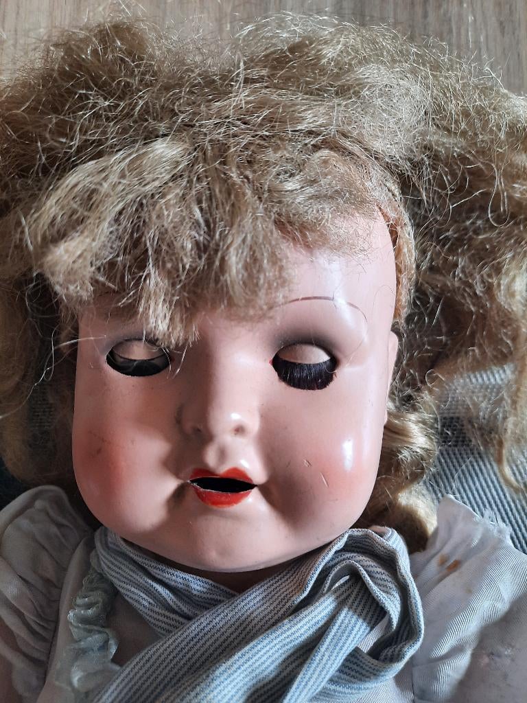 Oude babypop vintage, Verzamelen, Poppen, Ophalen of Verzenden, Gebruikt, Pop